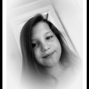 Meet your Posher, Katelyn